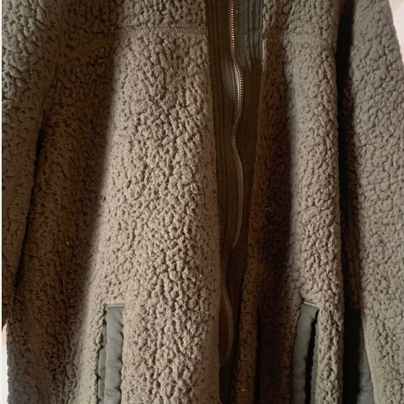 ABERCROMBIE & FITCH Women’s SZ XL Soft A&F Olive Green Zip-Up Fleece Sherpa Jack - Picture 4 of 5